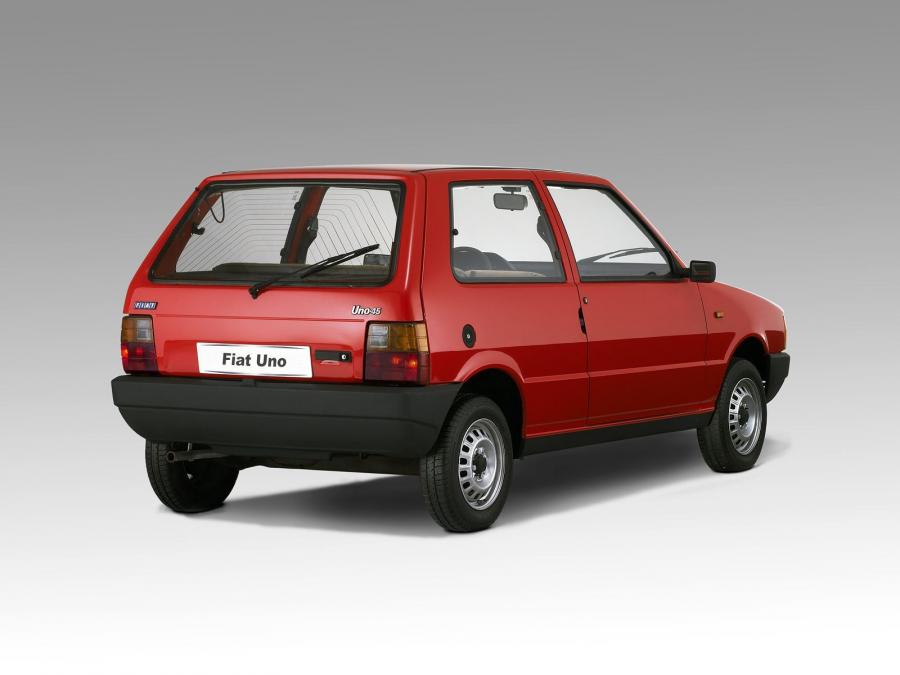  Fiat Uno 3-Door 1983 года  (фото 10 из 12)